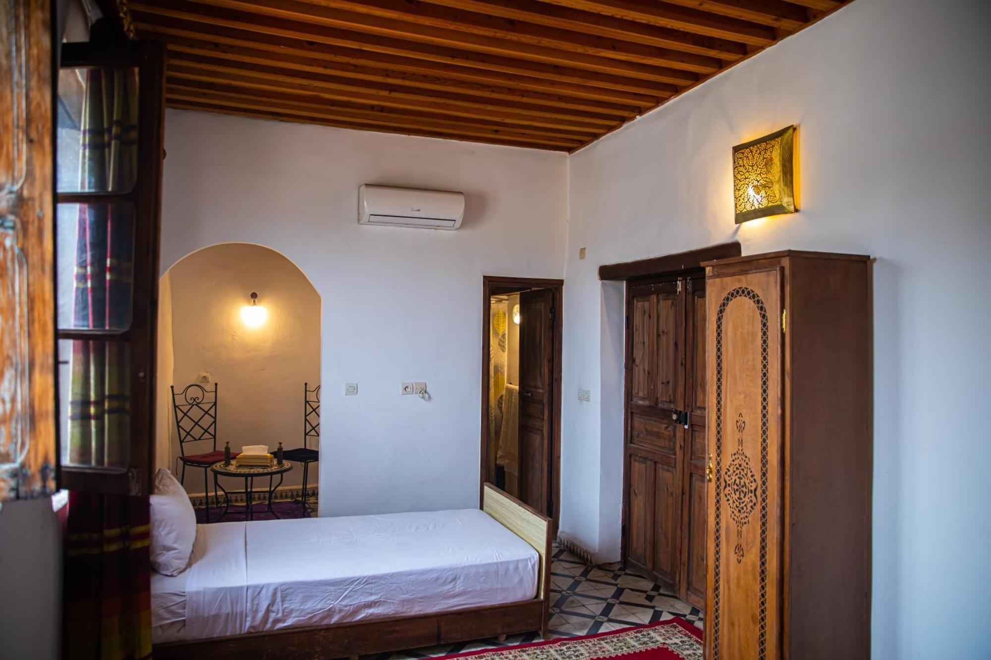 Dar Fez Arinas Hotel Bagian luar foto